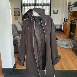 Women’s Ralph Lauren Mid Weight Hooded Jacket - Excellent Pre-Owned Condition